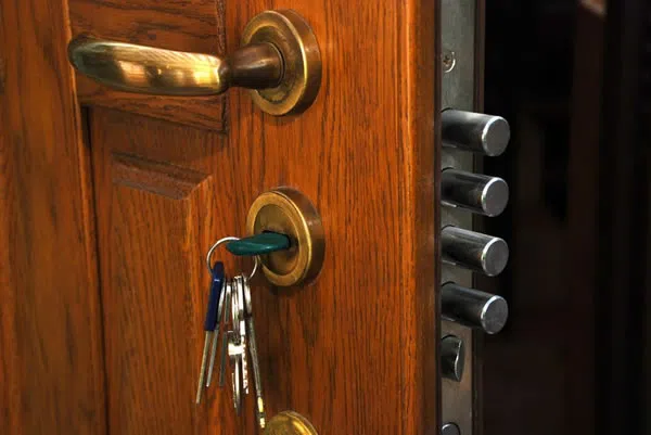Trumbull Locksmith Service Trumbull, CT 203-651-6678 Trumbull Locksmith Service Trumbull, CT 203-651-6678 - entry-doors